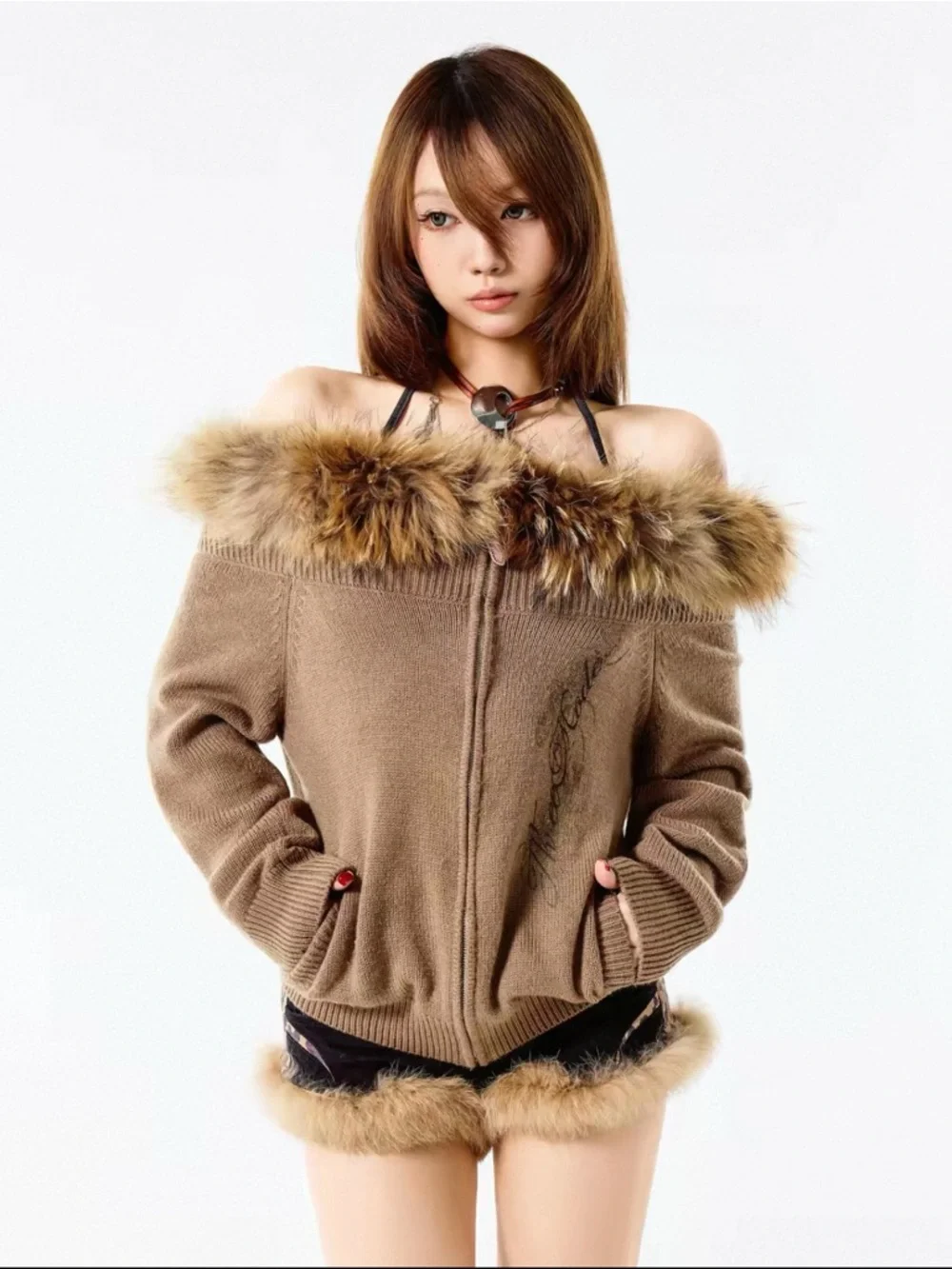 Faux Fur Trim Brown Off-Shoulder Sweater Set - Picture 2 of 8